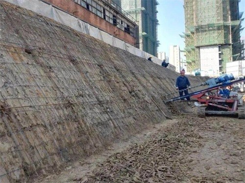 天峻建筑边坡支护